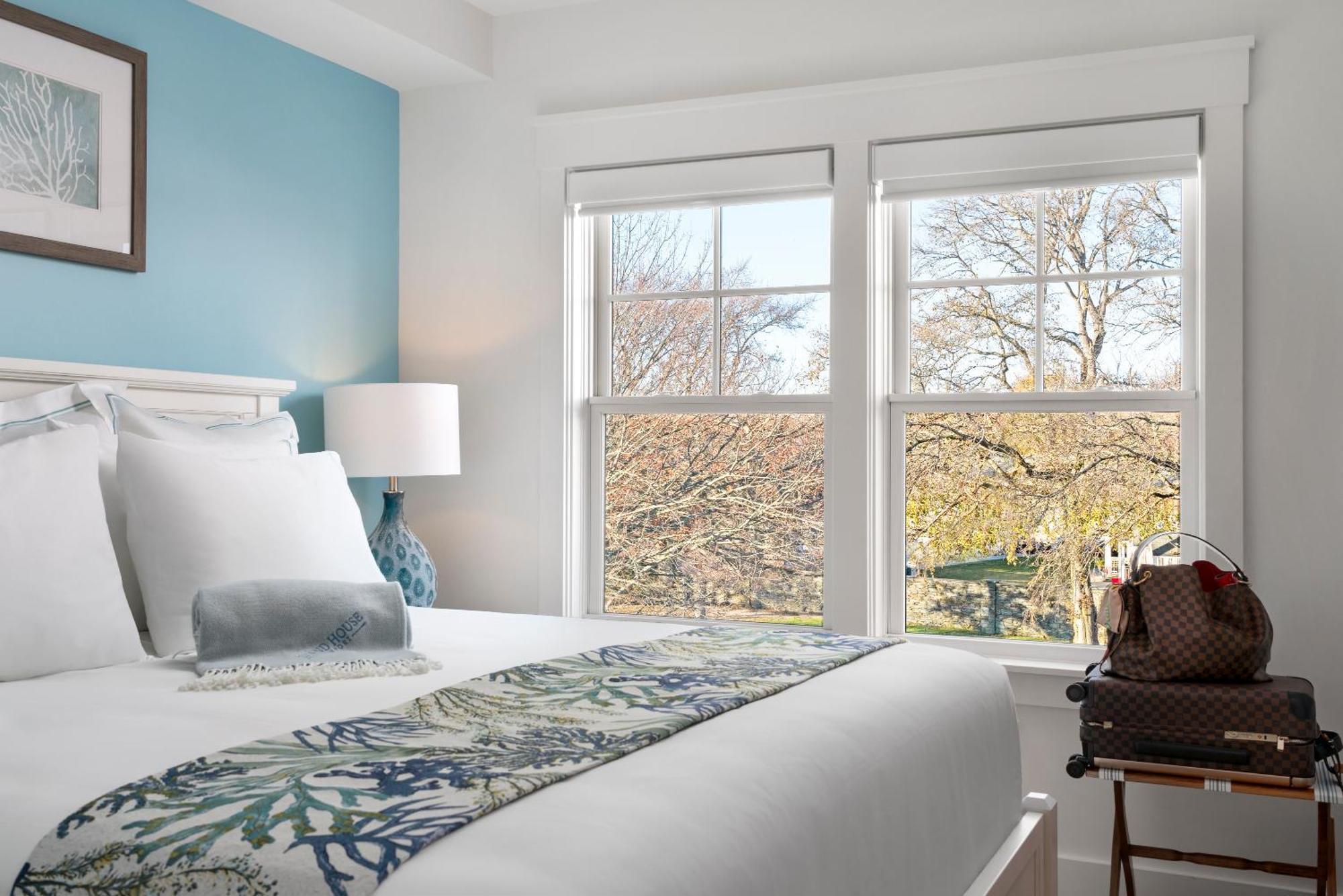 Island House Newport Hotell Exteriör bild